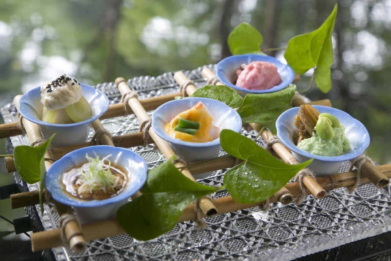 Suimeikan Gero Eksteriør bilde A selection of Chinese desserts
